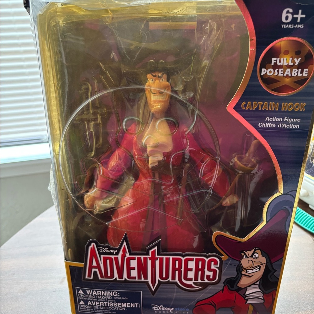 Disney Adventurers Captain Hook Action Figure
